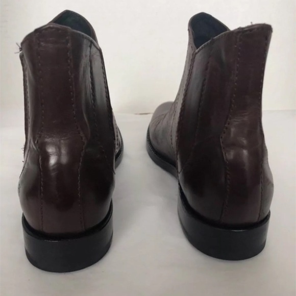 Frye Jet Leather Chelsea Boots - Picture 5 of 8